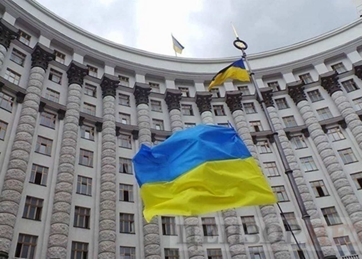 Уряд виключив із реєстру чотирьох промислових паркувальних паркувань