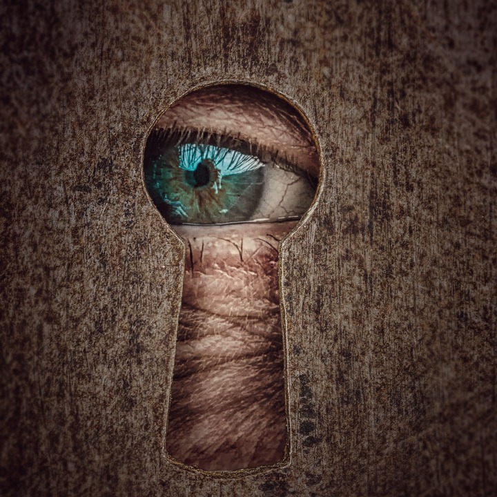 key-hole-3951029_960_720.jpg