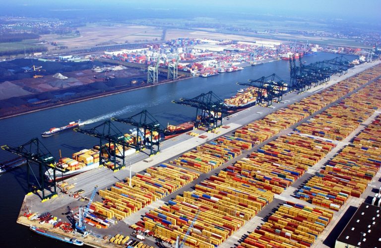 port-rotterdam1.jpg