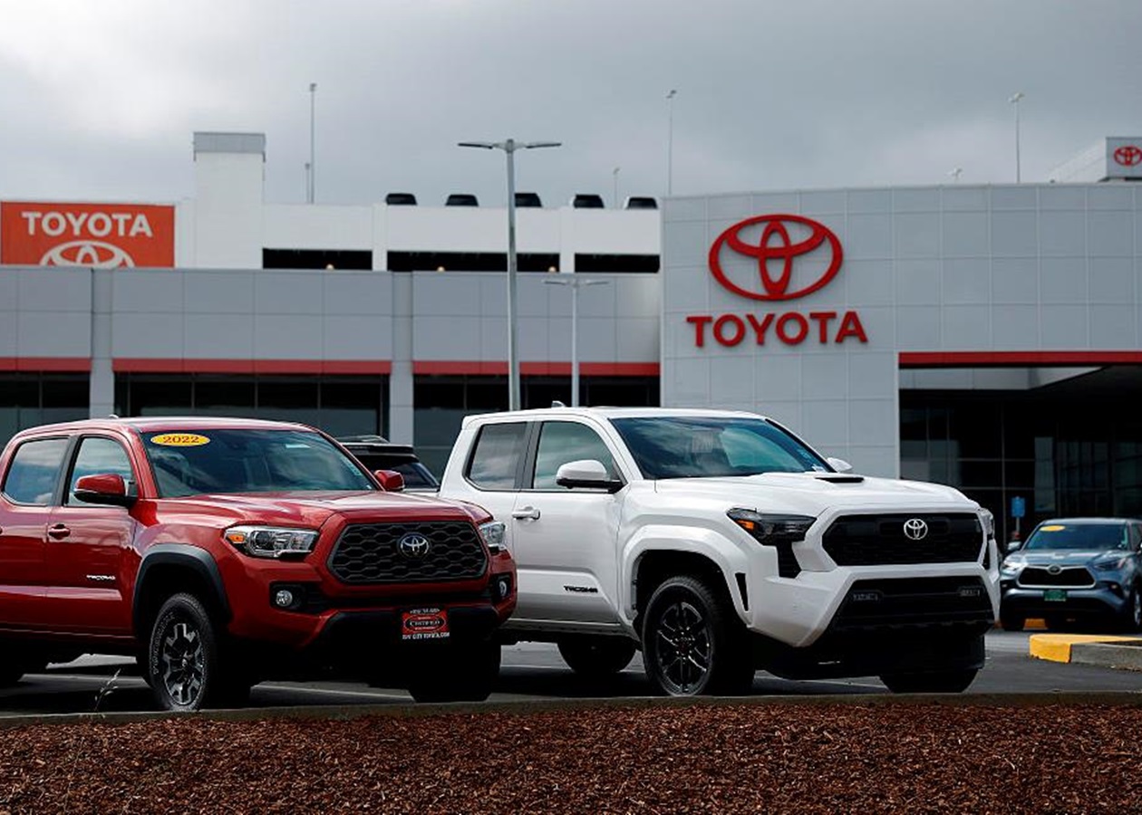 Toyota оголосила про рекордне виробництво автомобілів