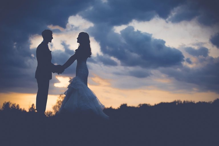 couple-1850073_960_720.jpg