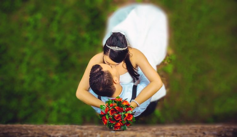 wedding-1183270_960_720.jpg
