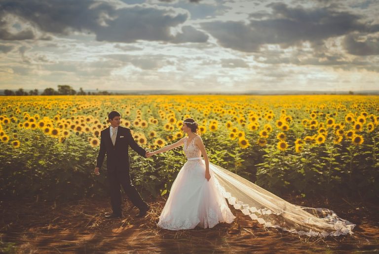 wedding-1867318_960_720.jpg