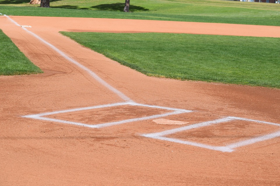 baseball-4106354_960_720.jpg