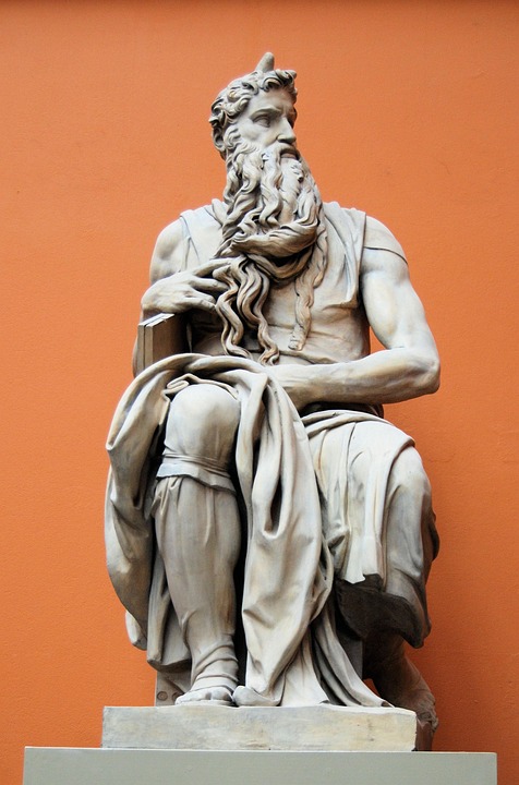 statue-349758_960_720.jpg