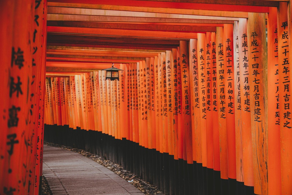 shrine-5757957_960_720.jpg