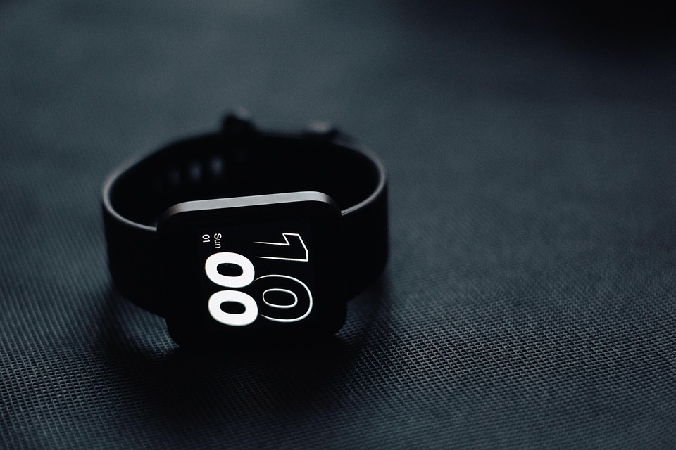 smartwatch-8300238_960_720.jpg