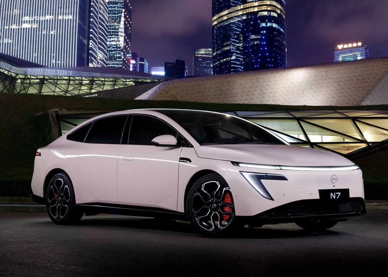 Nissan Electric Car став хітом у Китаї і вийде на світовий ринок