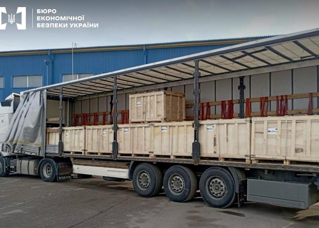 Україна заарештувала від компанії 12,7 мільйонів іранської гуми