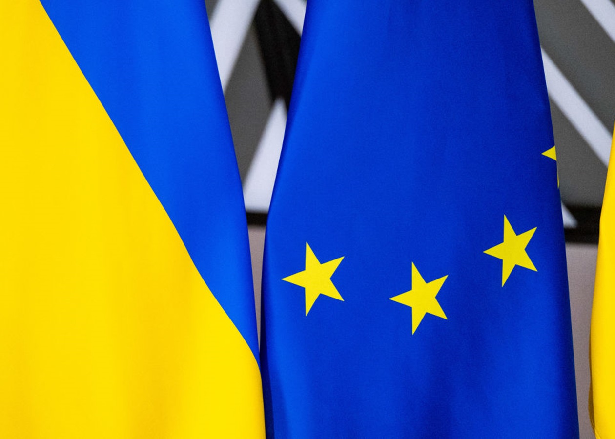 ЄС шукає 19 мільярдів доларів для України за 2026 - ft