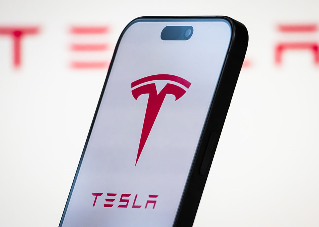 Tesla замовив чіпси AI від Samsung 16,5 мільярдів доларів
