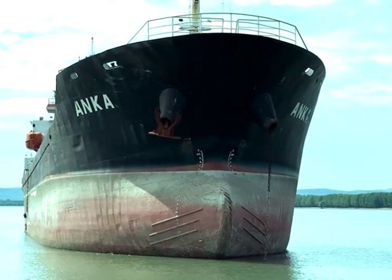 Арма продасть корабель, який увійшов до окупованого Криму