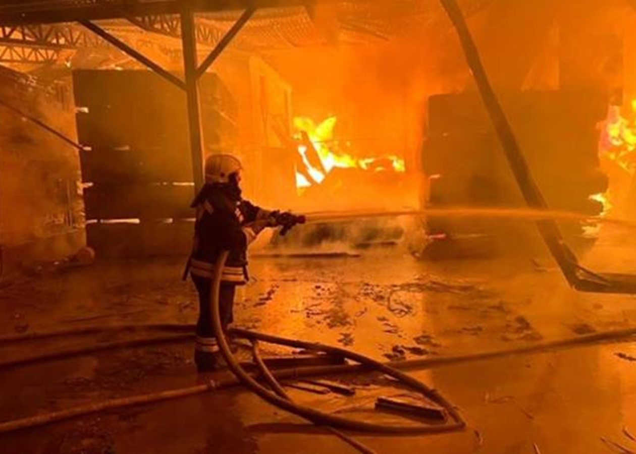 Страйки безпілотників були поза порядку двох основних російських нафтопереробних заводів