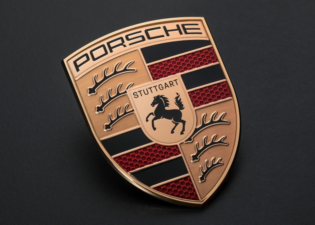Porsche відмовляється виробляти батареї для електромобілів